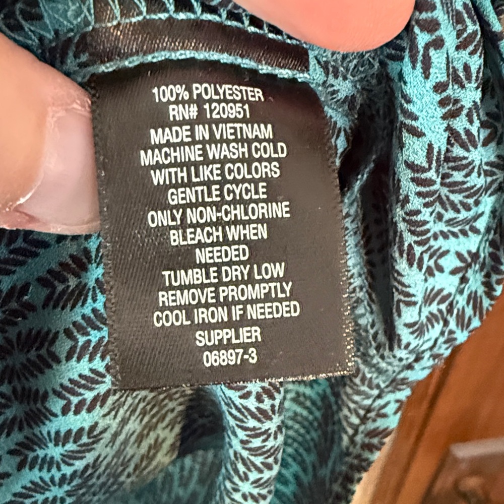 Worthington Womens XXL Teal Black Geometric Print Back Zip V-Neck Blouse Top - Picture 3 of 6